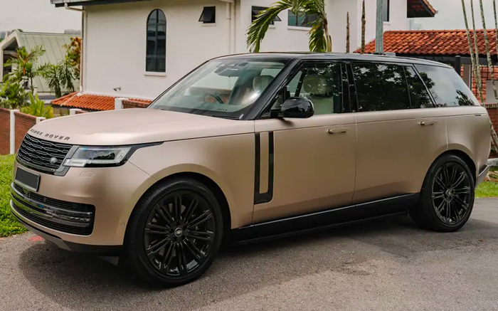 Range Rover LWB Autobiography First Edition